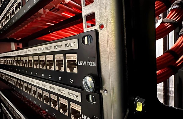 Collaborated to provide Luton Hospital with custom connectivity
